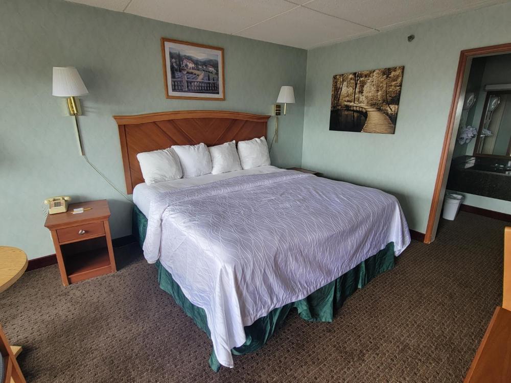 King Room interior